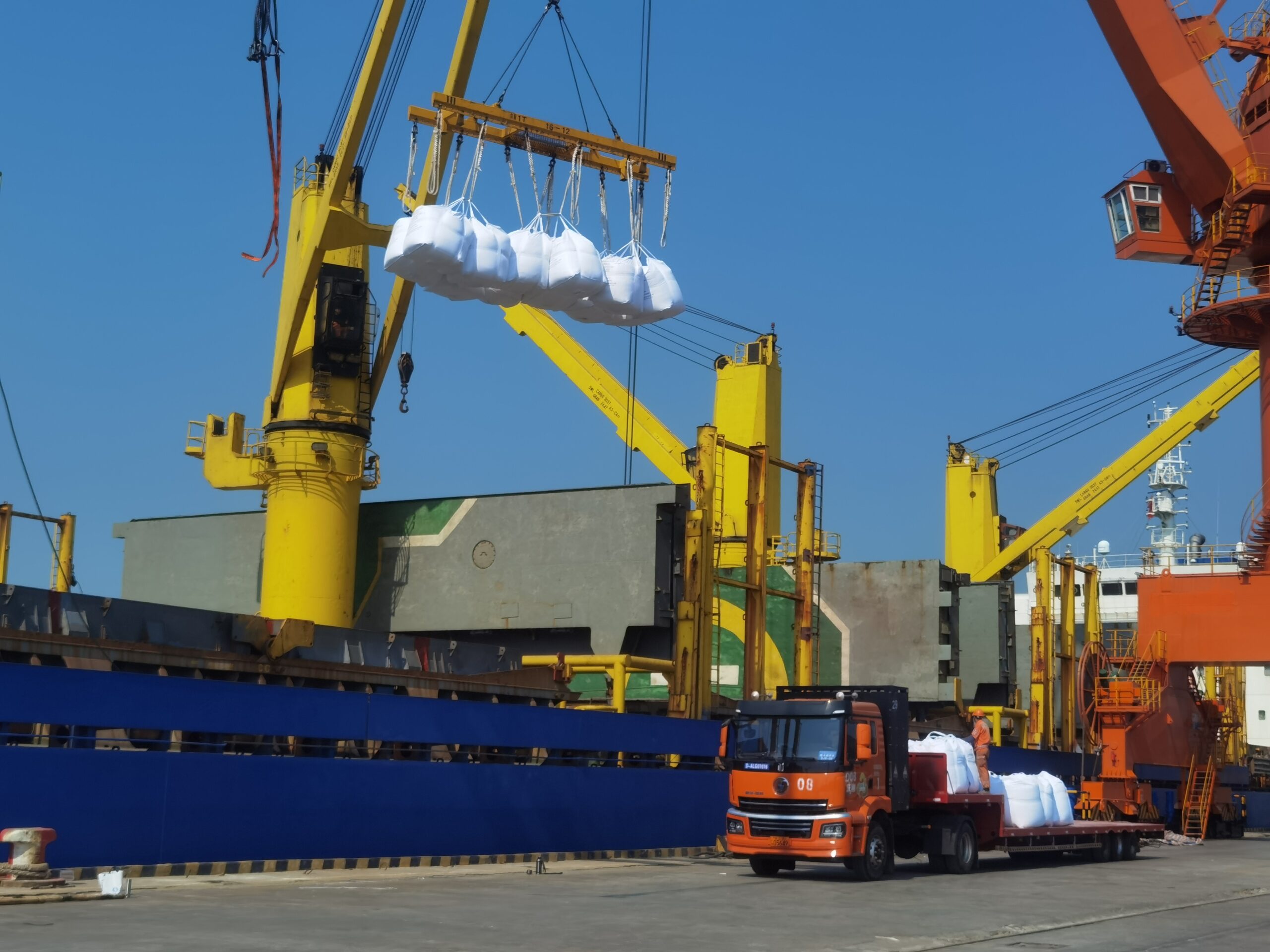 shipping light soda ash