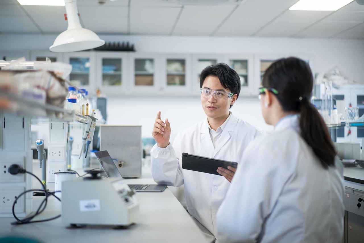 laboratory discussion